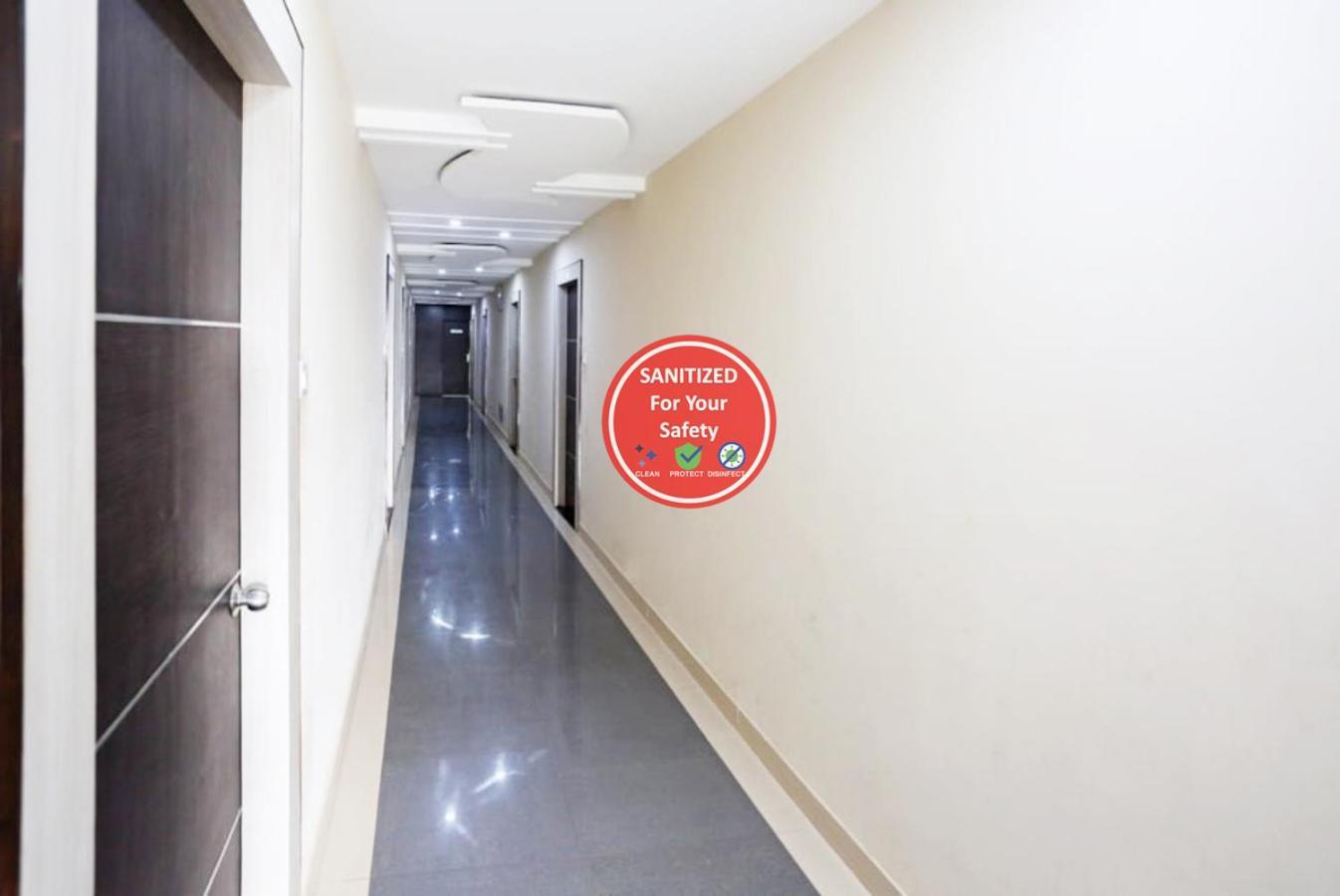 D2 Holiday Inn-near Niladri-beach-best Choice Of Travellers By Morservices Hotel 3*