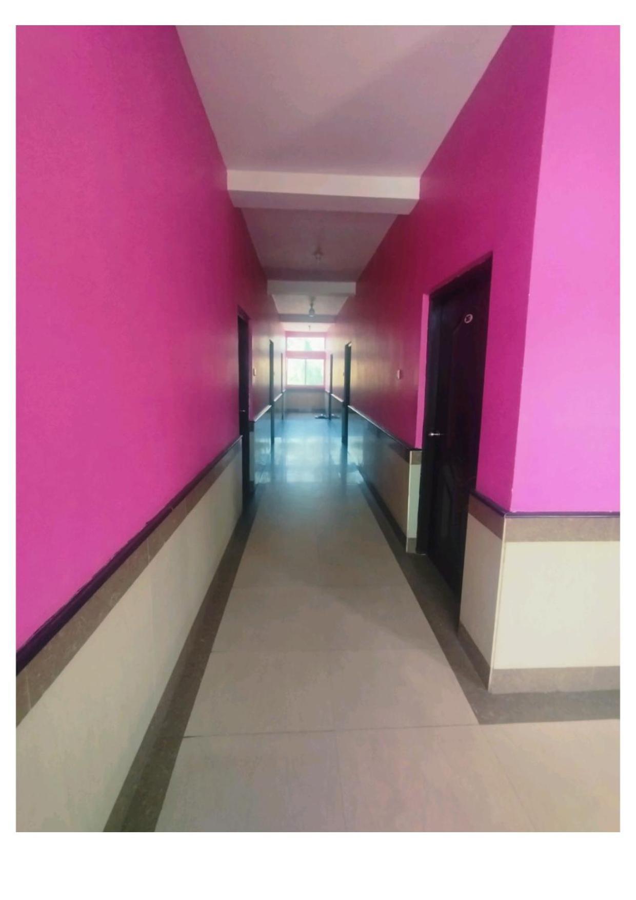 D2 Holiday Inn-near Niladri-beach-best Choice Of Travellers By Morservices 3*